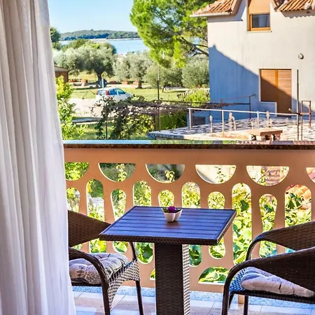 Apartman Edi 4 * Fažana