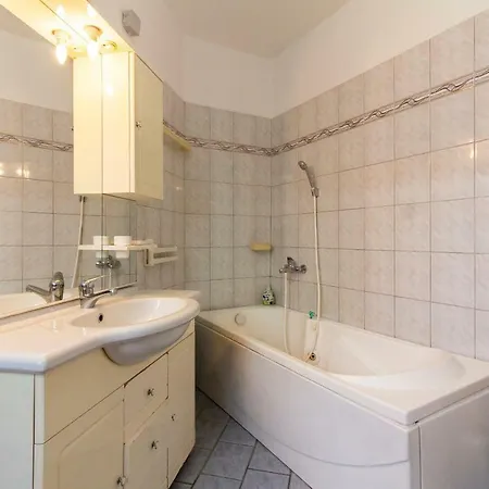 Apartmán Apartman Edi 4 *